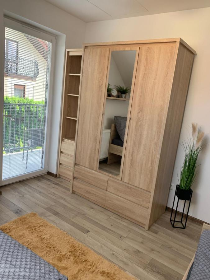 Cozy 2-Bedroom Vacation Apartment With Entire Top Floor Gaj  Екстер'єр фото